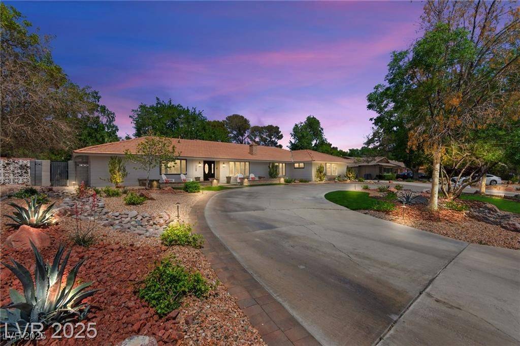 3108 Sonia DR, Las Vegas, NV 89107