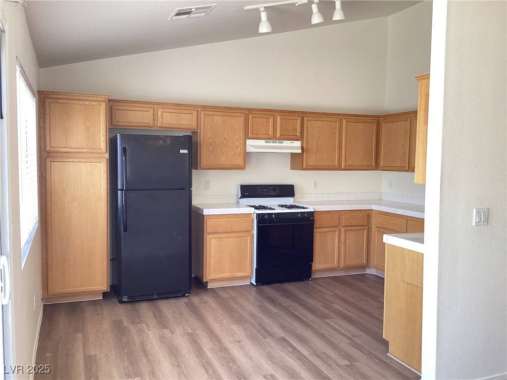 Henderson, NV 89074,1024 MISTY ROSE AVE #0