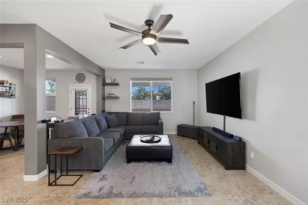 Las Vegas, NV 89166,7720 Houston Peak ST