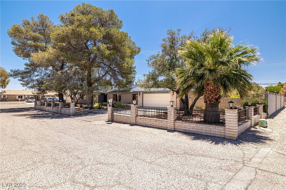 3090 Westwind RD, Las Vegas, NV 89146