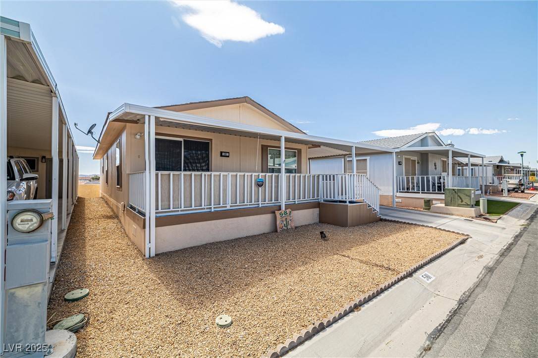 581 Montecito DR, Pahrump, NV 89048