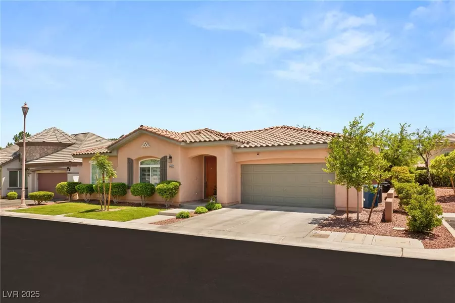 10463 Pioneer Park AVE, Las Vegas, NV 89135
