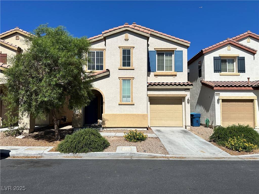 8159 LAKE CHIPPEWA ST, Las Vegas, NV 89113