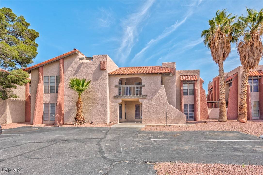 781 Palo Verde CIR #2, Las Vegas, NV 89119