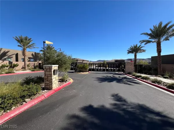 Henderson, NV 89011,49 Charlotte Ridge PL