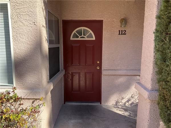Las Vegas, NV 89118,5225 W Reno AVE #112