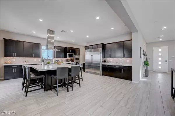 Henderson, NV 89052,746 Horizon Canyon DR