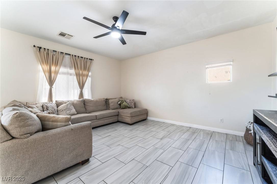 North Las Vegas, NV 89081,3309 Green Ice AVE