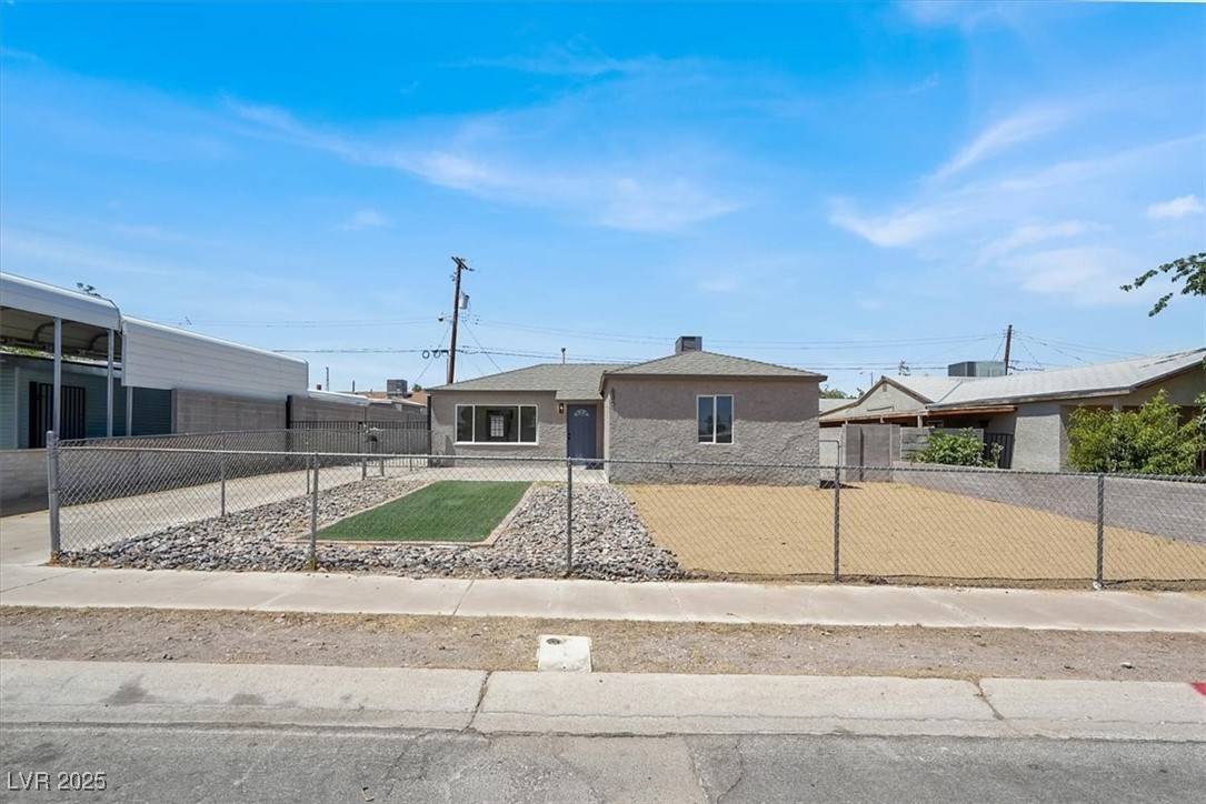 636 Burton ST, Henderson, NV 89015