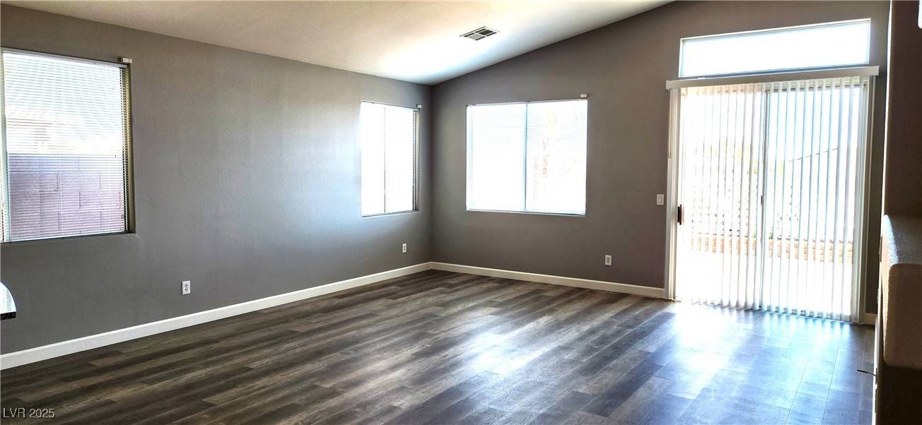 Henderson, NV 89002,786 WIGAN PIER DR