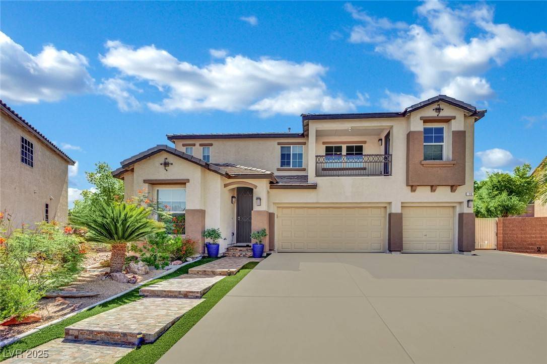 15 Imposing Knoll AVE, Henderson, NV 89002