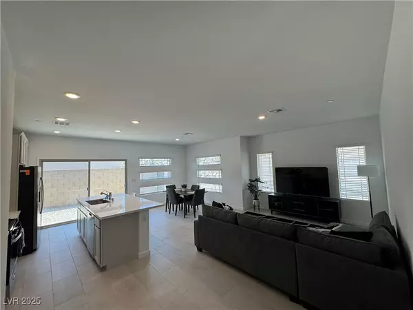 Las Vegas, NV 89138,881 Elmwood Forest LN