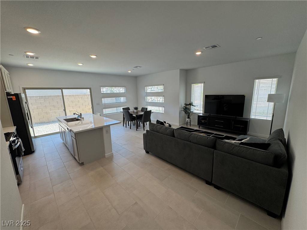 Las Vegas, NV 89138,881 Elmwood Forest LN
