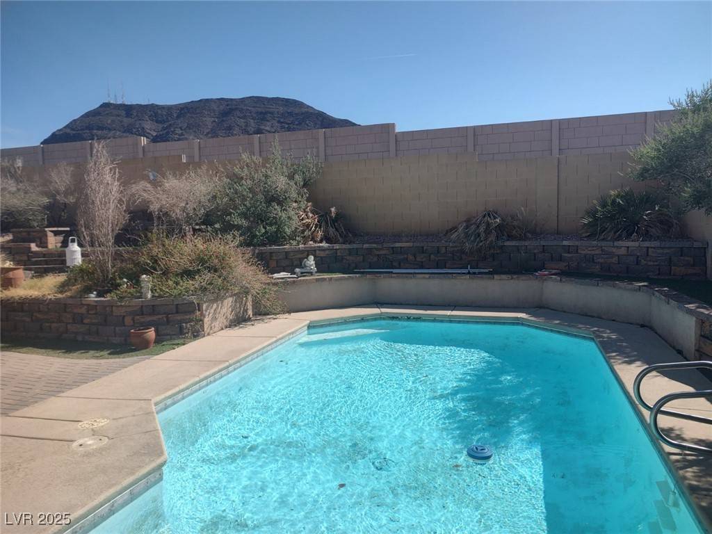 Henderson, NV 89015,424 Wright WAY