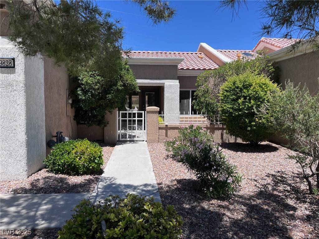 Las Vegas, NV 89134,9828 Villa Ridge DR