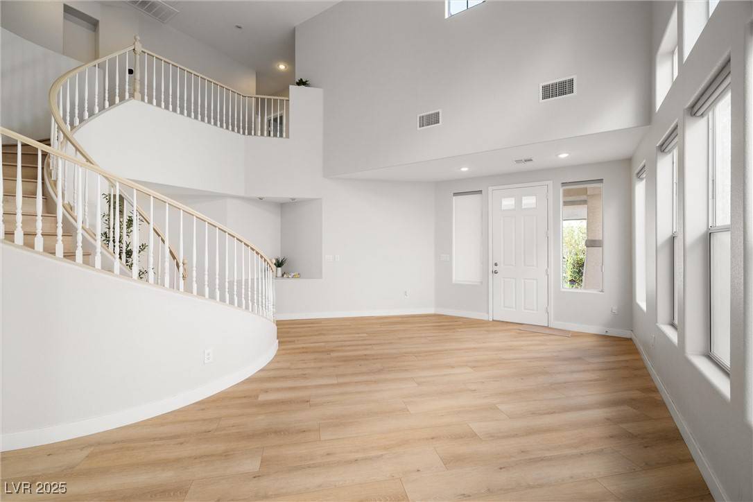 Las Vegas, NV 89148,323 Harpers Ferry AVE