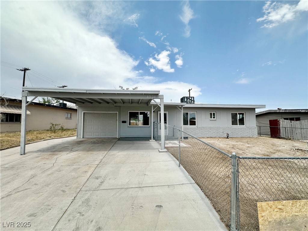 Las Vegas, NV 89108,4924 Carmen BLVD