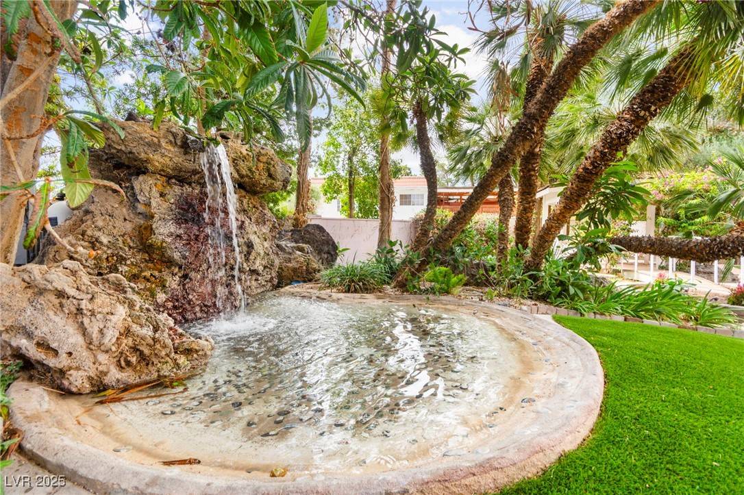 Las Vegas, NV 89107,226 Dalmatian LN