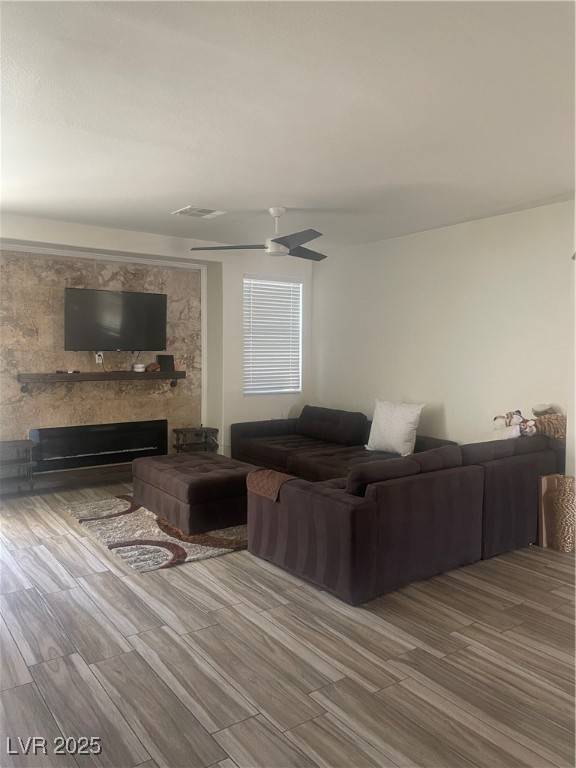 Las Vegas, NV 89147,9652 Gisborn DR