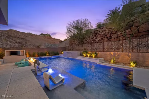 Henderson, NV 89011,5 Highland Cove LN