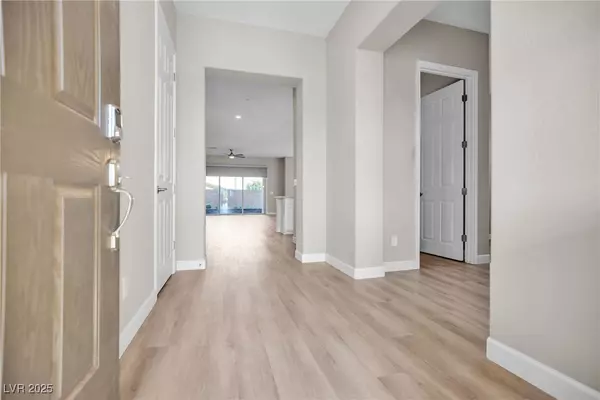 Henderson, NV 89011,665 Look Lively CT