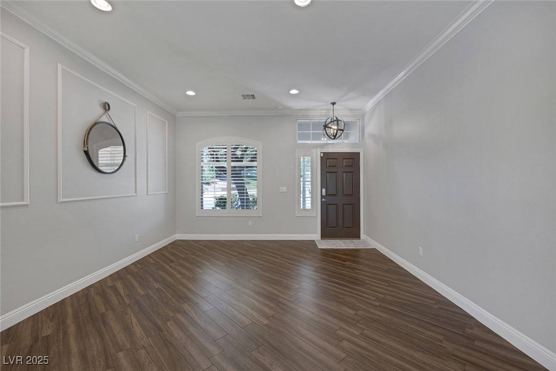 Henderson, NV 89012,12 Golden View ST