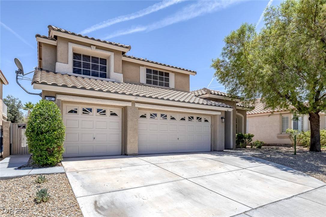 12 Golden View ST, Henderson, NV 89012