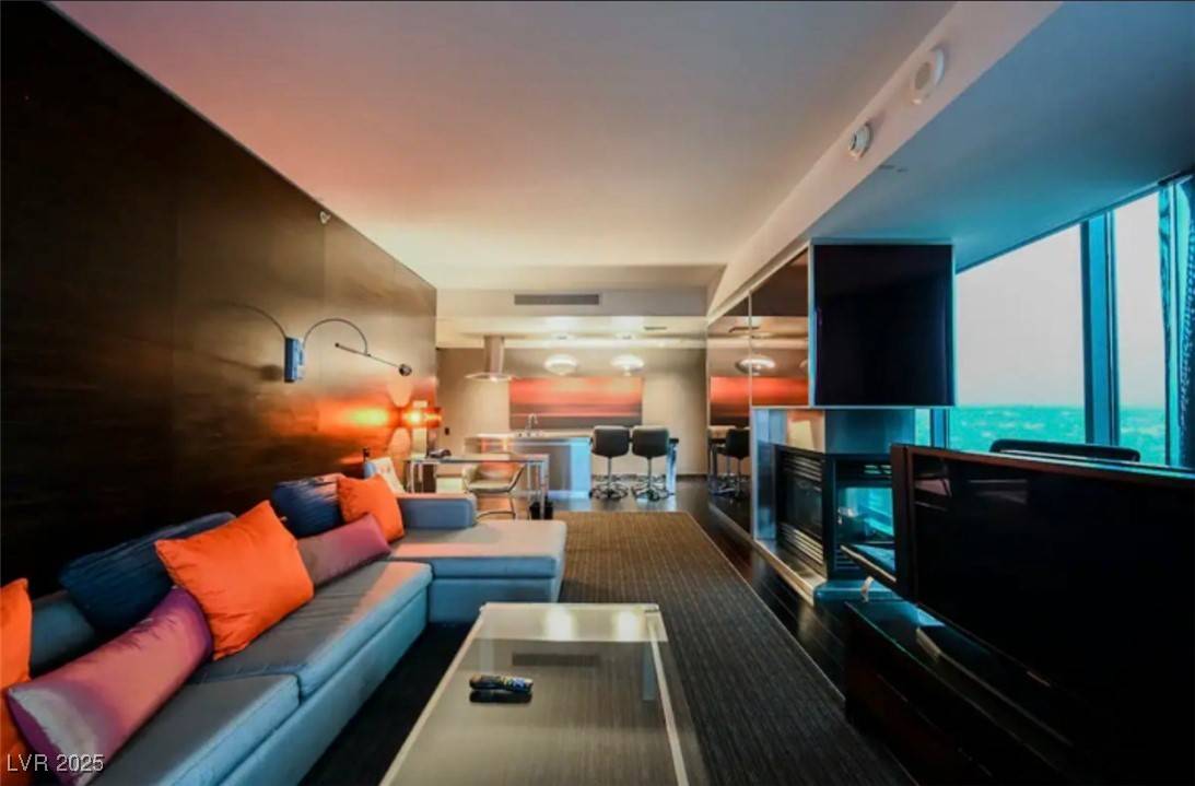 4381 W Flamingo RD #2902, Las Vegas, NV 89103