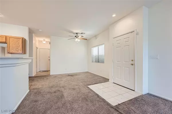 Henderson, NV 89002,2509 April Breeze LN
