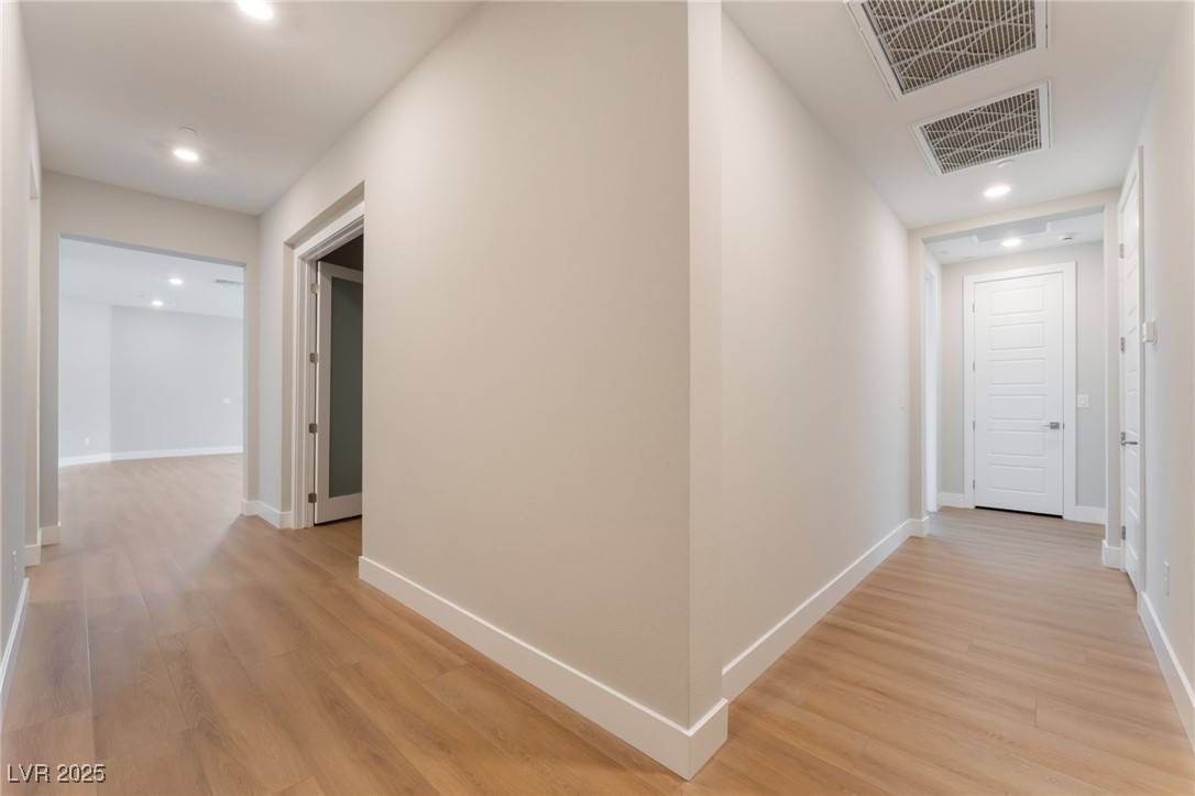 Las Vegas, NV 89144,128 Los Cabos DR #202