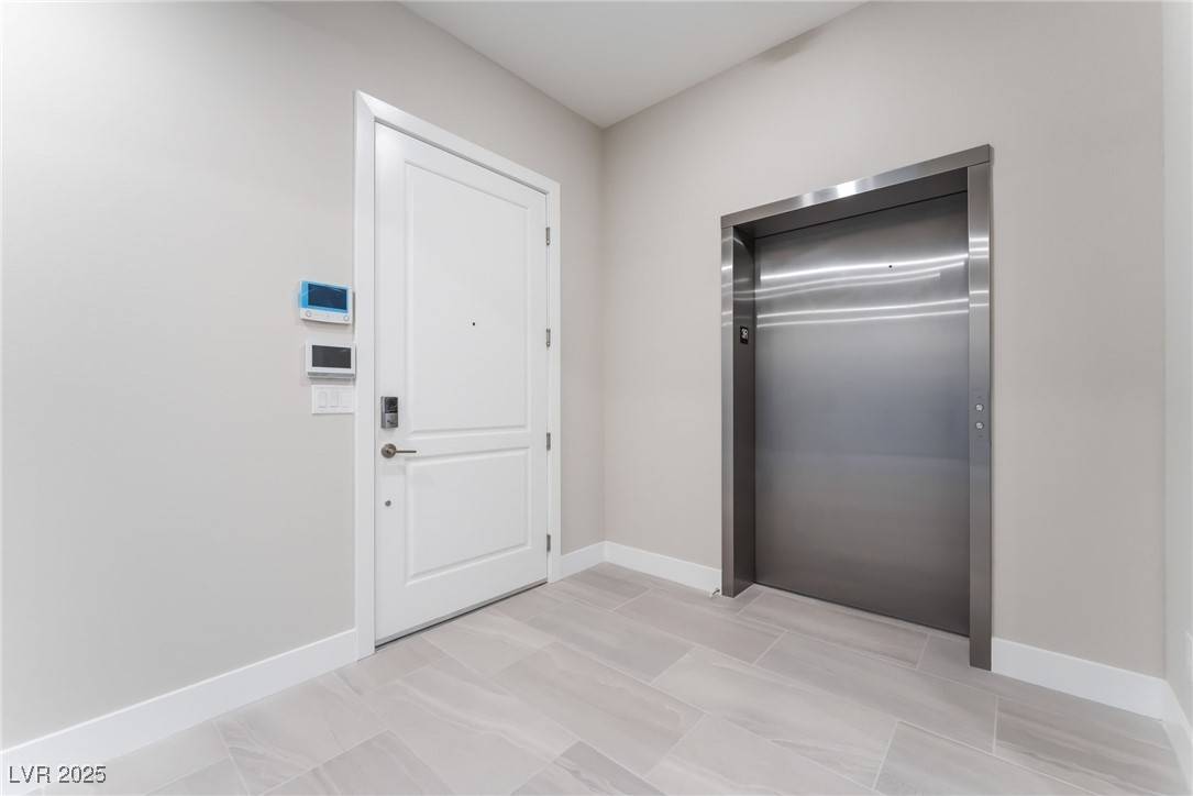 Las Vegas, NV 89144,128 Los Cabos DR #302