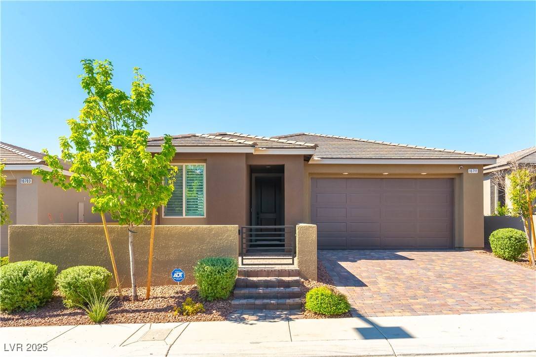 10711 Silver Pond AVE, Las Vegas, NV 89135