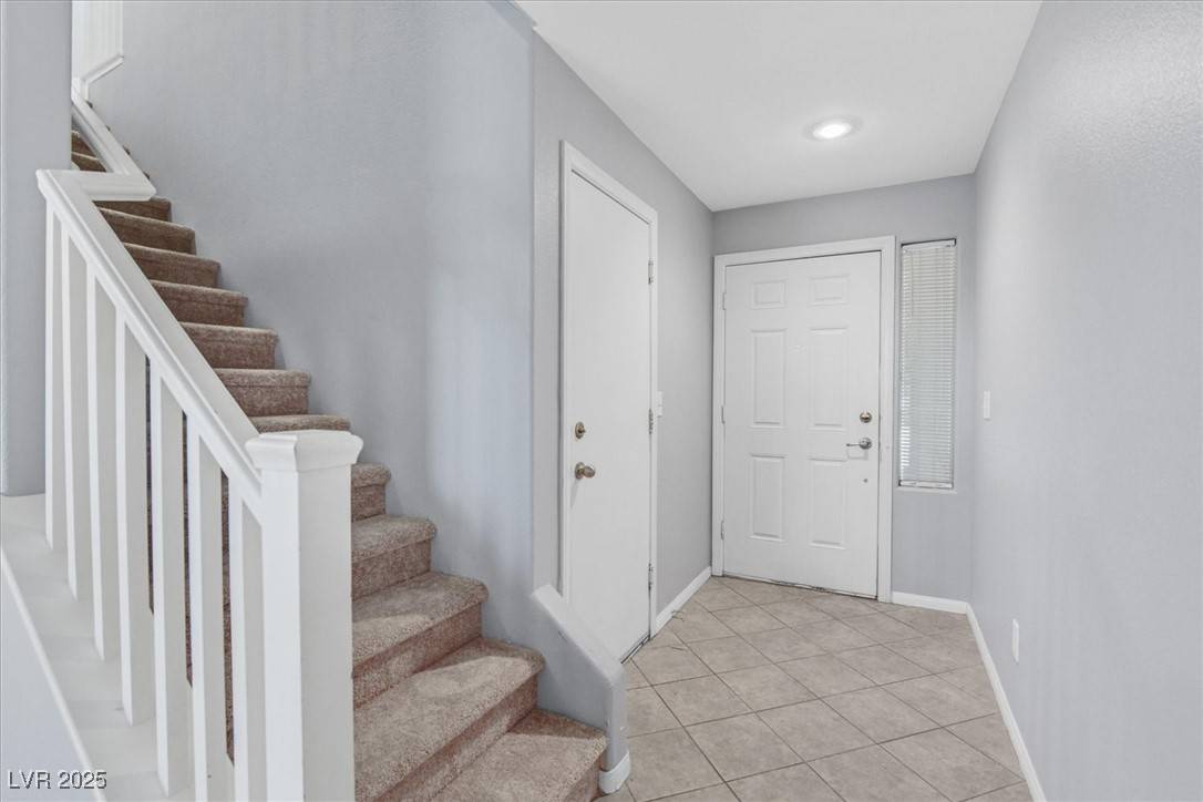 Las Vegas, NV 89122,5262 OPAL CREEK WAY #N/A