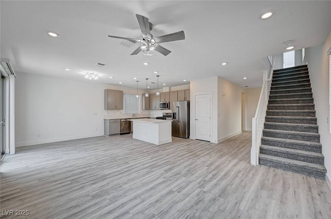 Las Vegas, NV 89141,5733 Avondale Rise WAY