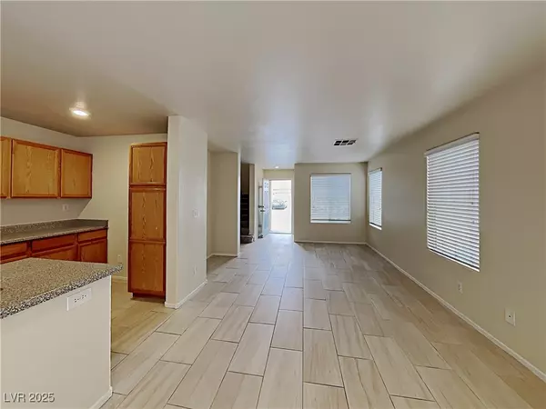 Las Vegas, NV 89156,2132 Tierra Del Verde ST