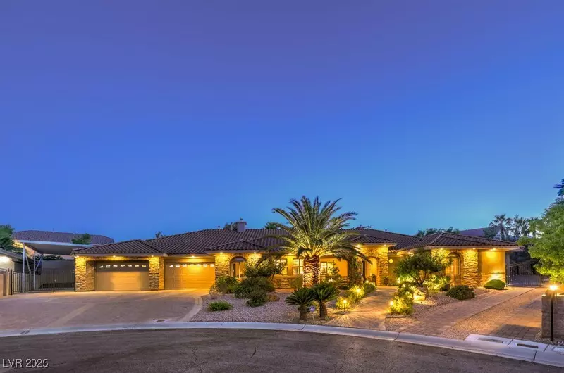 9135 Hickam AVE, Las Vegas, NV 89129