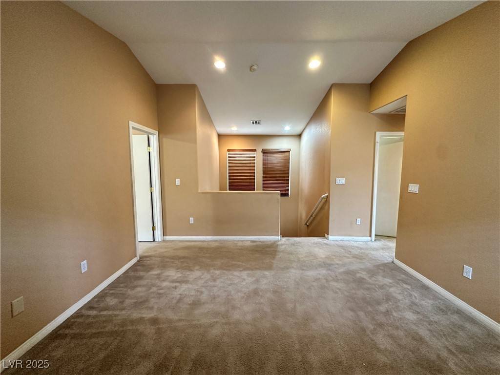 Las Vegas, NV 89139,7563 Garden Galley ST
