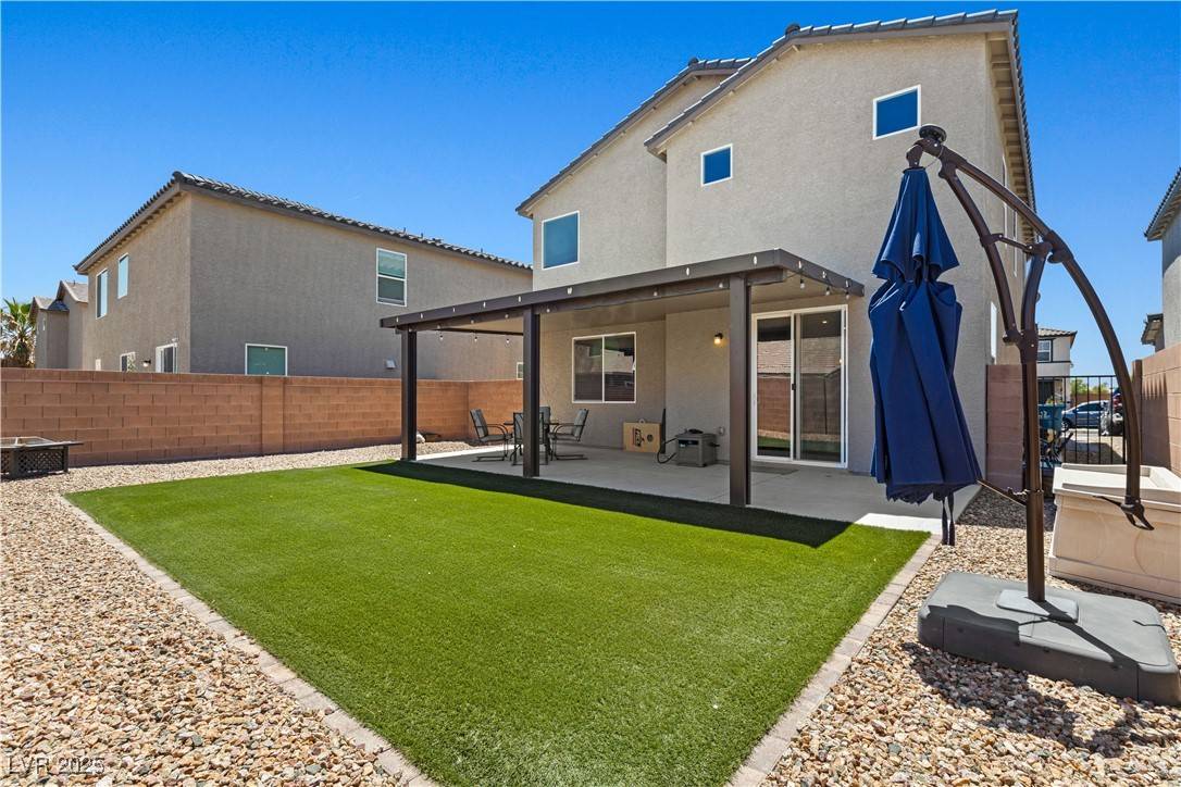 North Las Vegas, NV 89031,438 Shimmering Sands AVE
