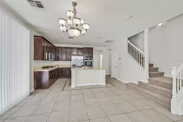 Las Vegas, NV 89143,9044 Blue Raven AVE