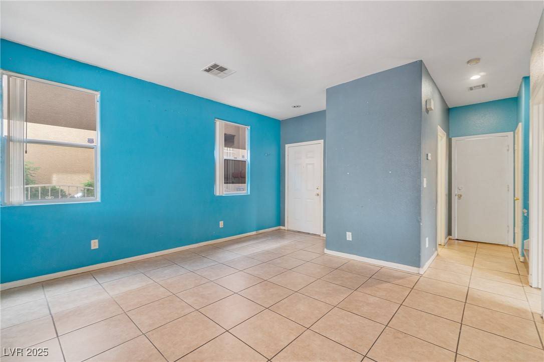 Las Vegas, NV 89147,8509 W Rochelle AVE