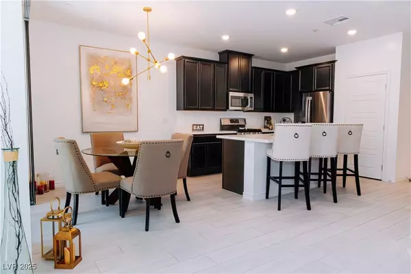25 Barbara LN #14, Las Vegas, NV 89183
