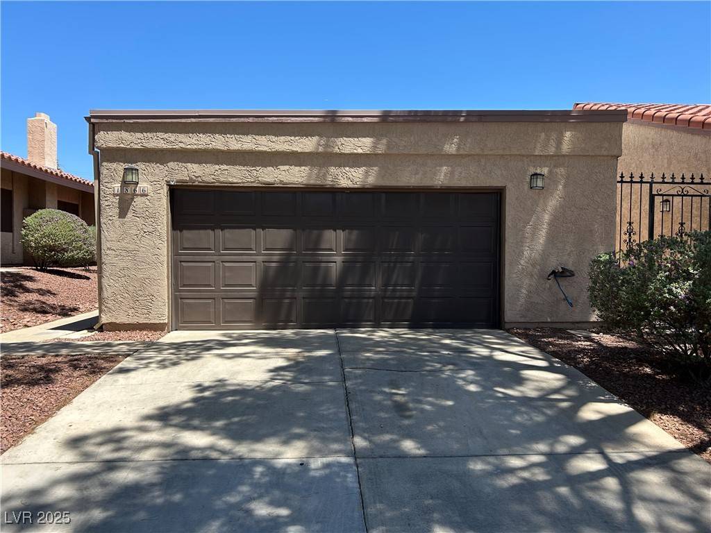 1866 Camino Verde LN, Las Vegas, NV 89119