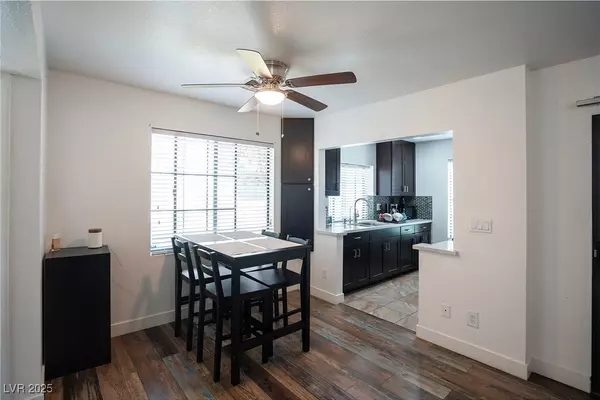 Las Vegas, NV 89103,4877 S Torrey Pines DR #104