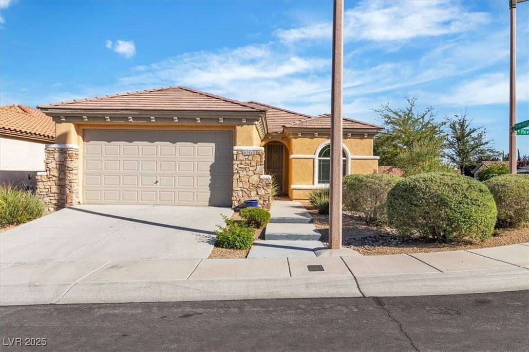 11253 Revelry LN, Las Vegas, NV 89138