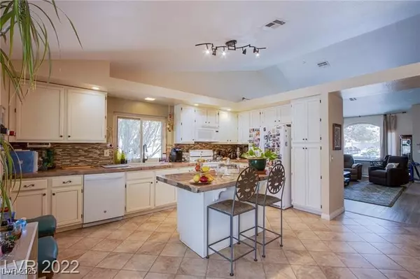 Henderson, NV 89074,151 Enloe ST