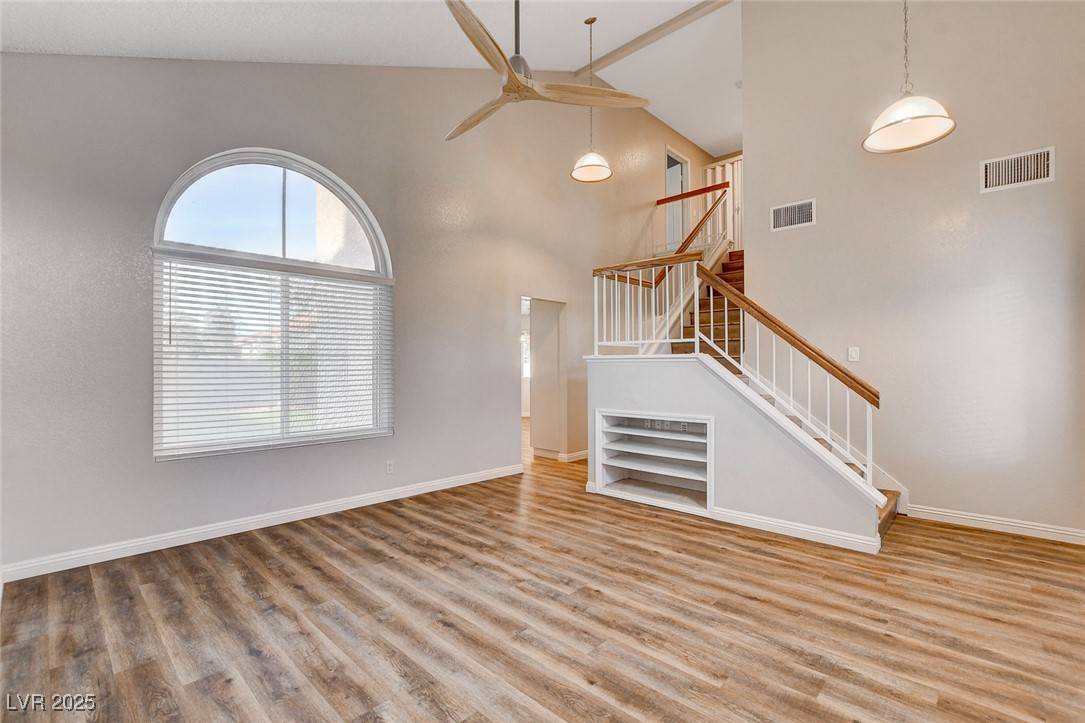 Las Vegas, NV 89123,446 Nettleton CIR