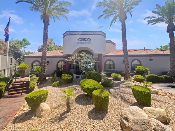 950 Seven Hills DR #217, Henderson, NV 89052
