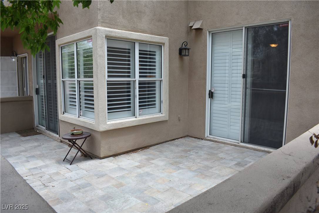 Las Vegas, NV 89118,5125 W Reno AVE #1108