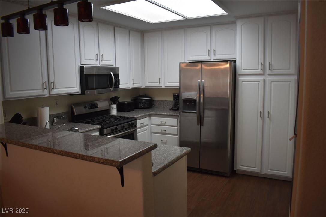 Las Vegas, NV 89118,5125 W Reno AVE #1108