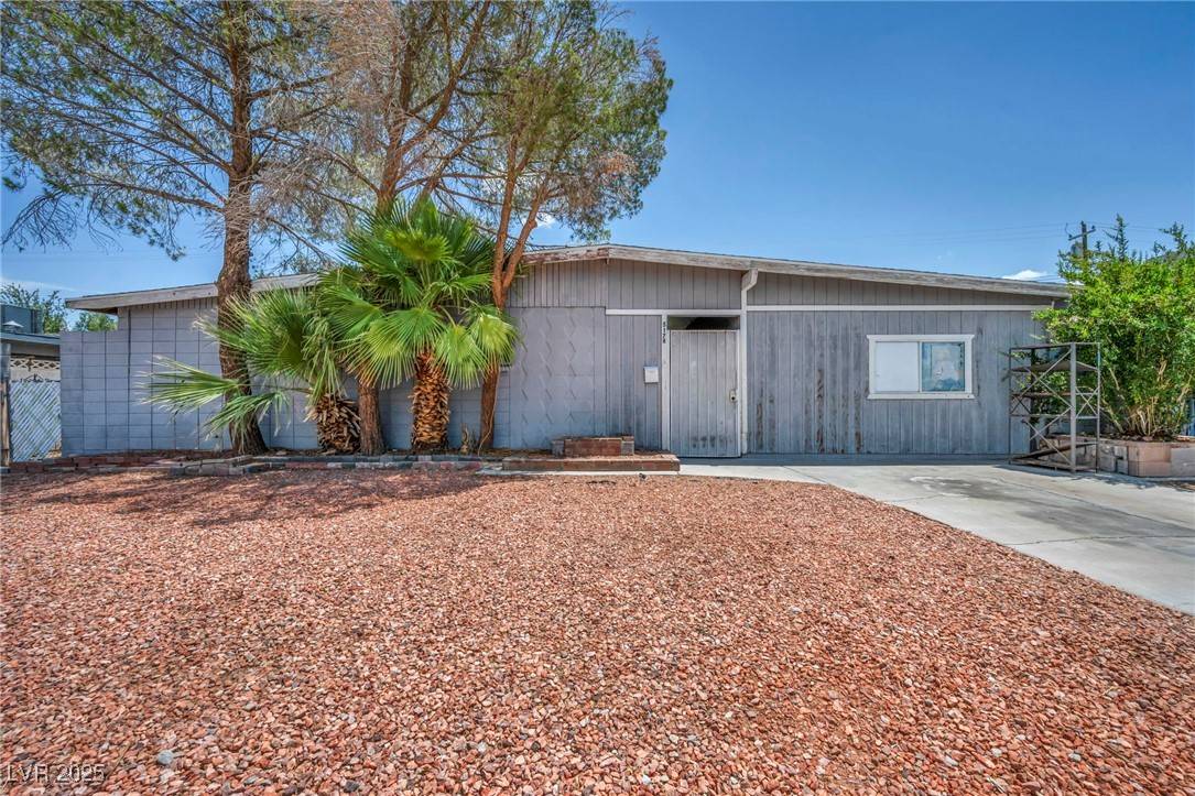 Las Vegas, NV 89119,5178 Wilbur ST